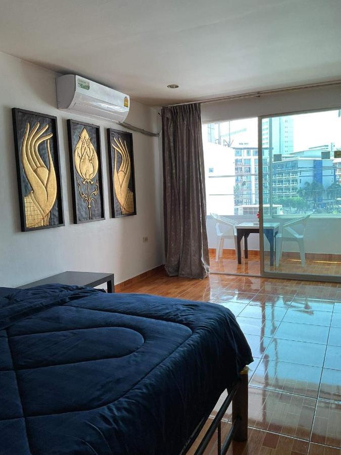 Zappa Guesthouse Pattaya ภายนอก รูปภาพ