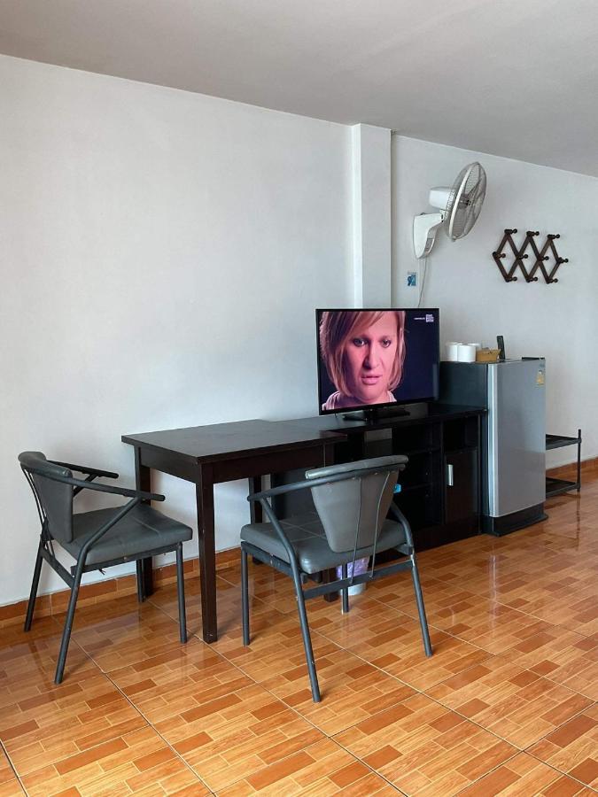 Zappa Guesthouse Pattaya ภายนอก รูปภาพ