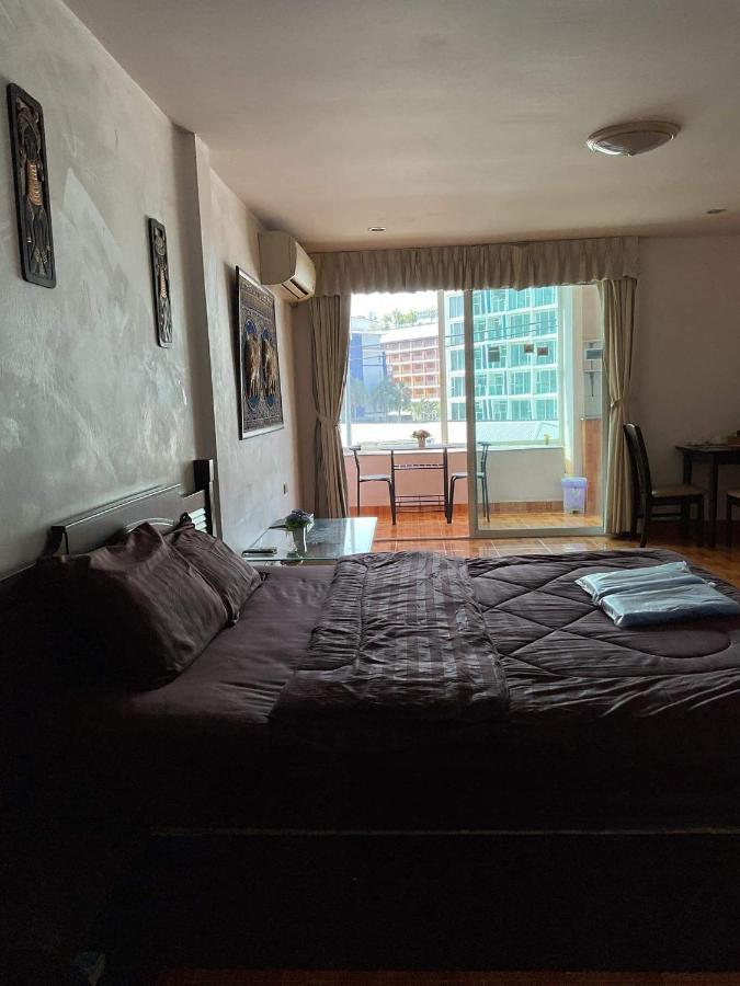 Zappa Guesthouse Pattaya ภายนอก รูปภาพ