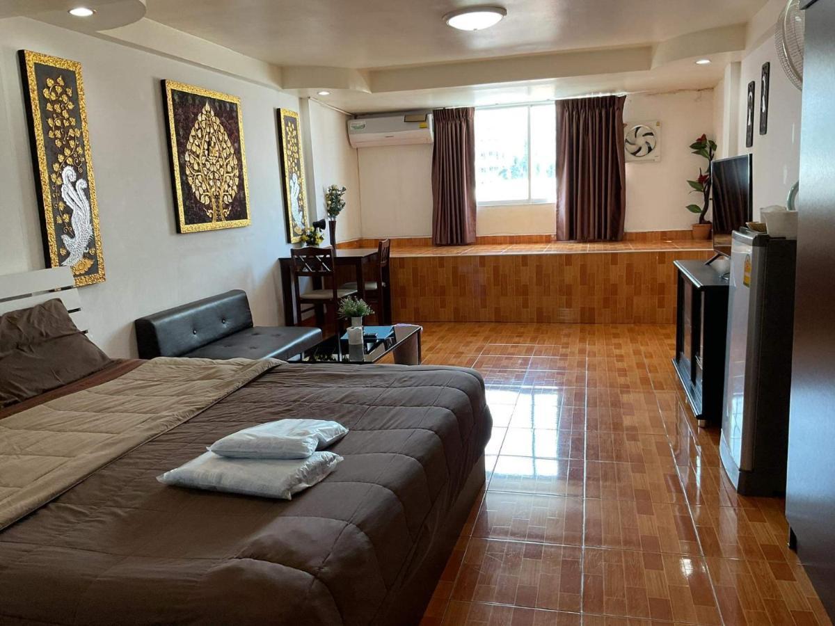 Zappa Guesthouse Pattaya ภายนอก รูปภาพ