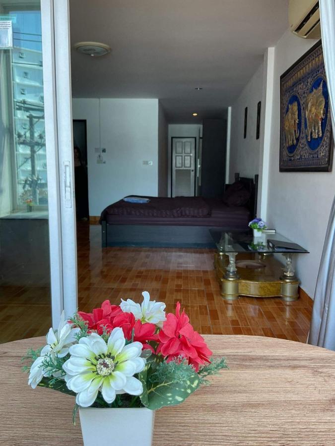 Zappa Guesthouse Pattaya ภายนอก รูปภาพ