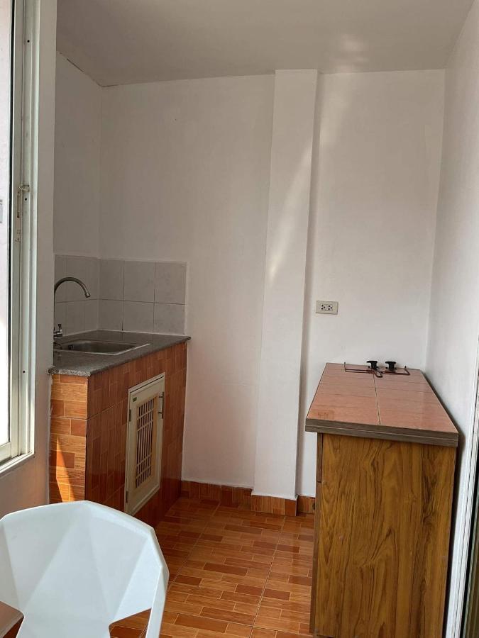 Zappa Guesthouse Pattaya ภายนอก รูปภาพ