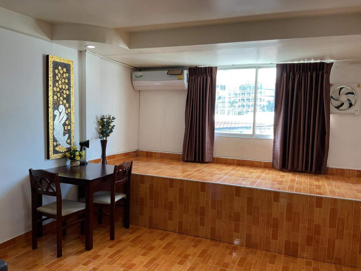 Zappa Guesthouse Pattaya ภายนอก รูปภาพ