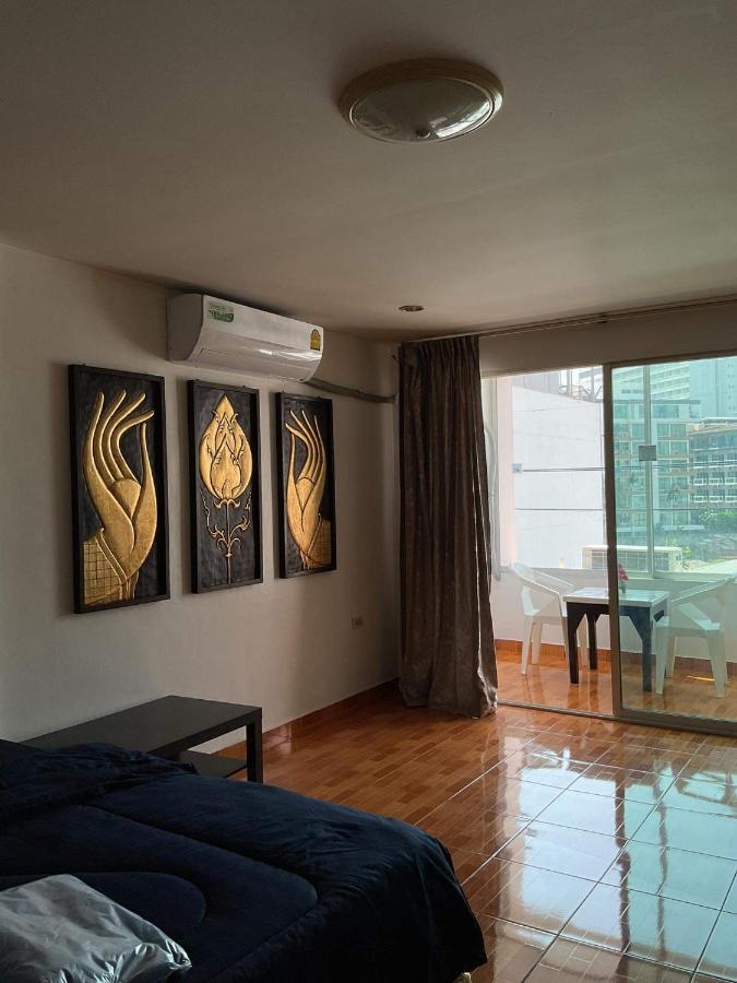 Zappa Guesthouse Pattaya ภายนอก รูปภาพ